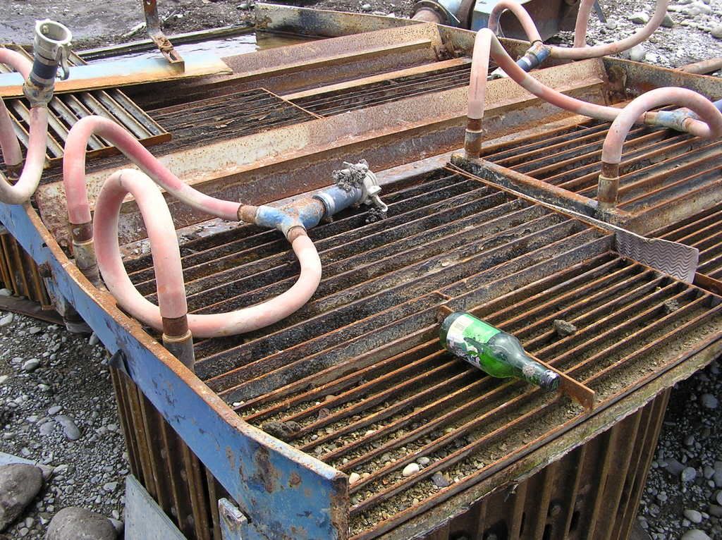 Hydraulic Riffles ? Gold Dredging Forum